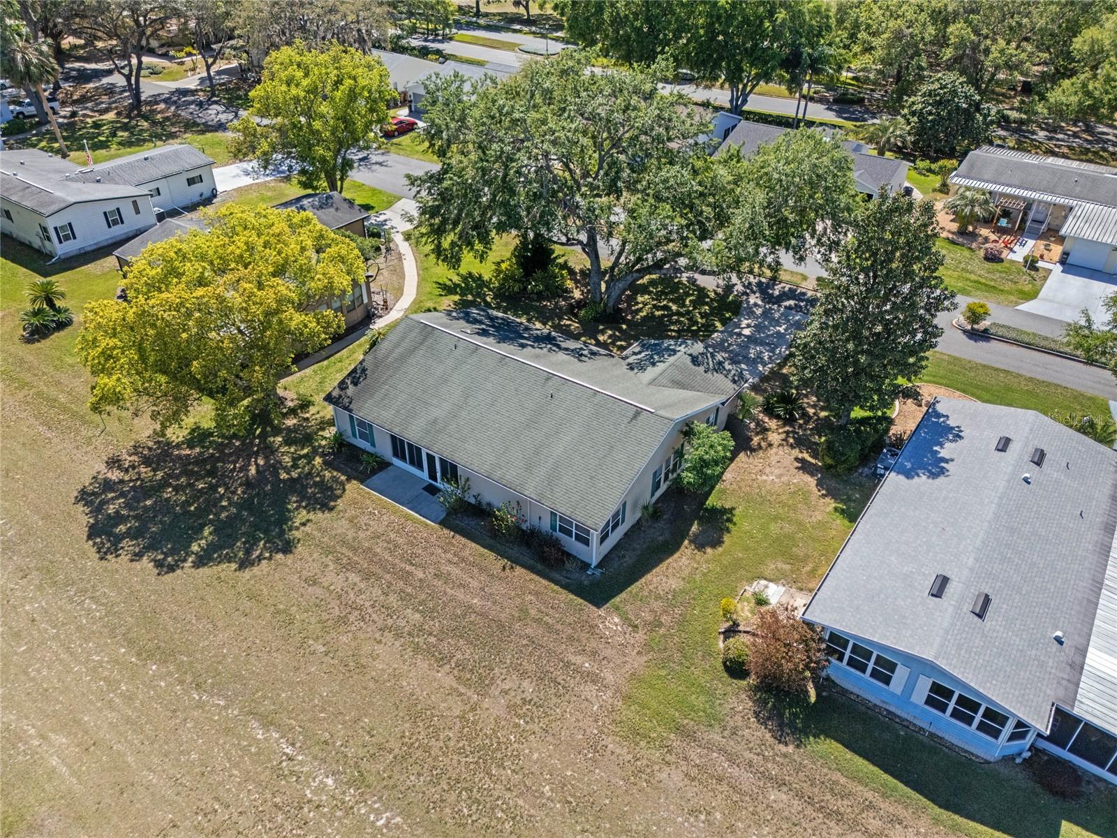 25642 OAK ALY, LEESBURG, FL, 34748