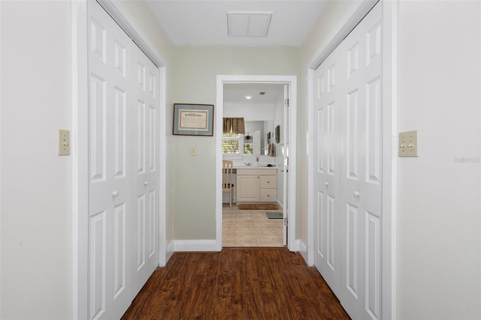 18 WINDING RIVER LN, INGLIS, FL, 34449