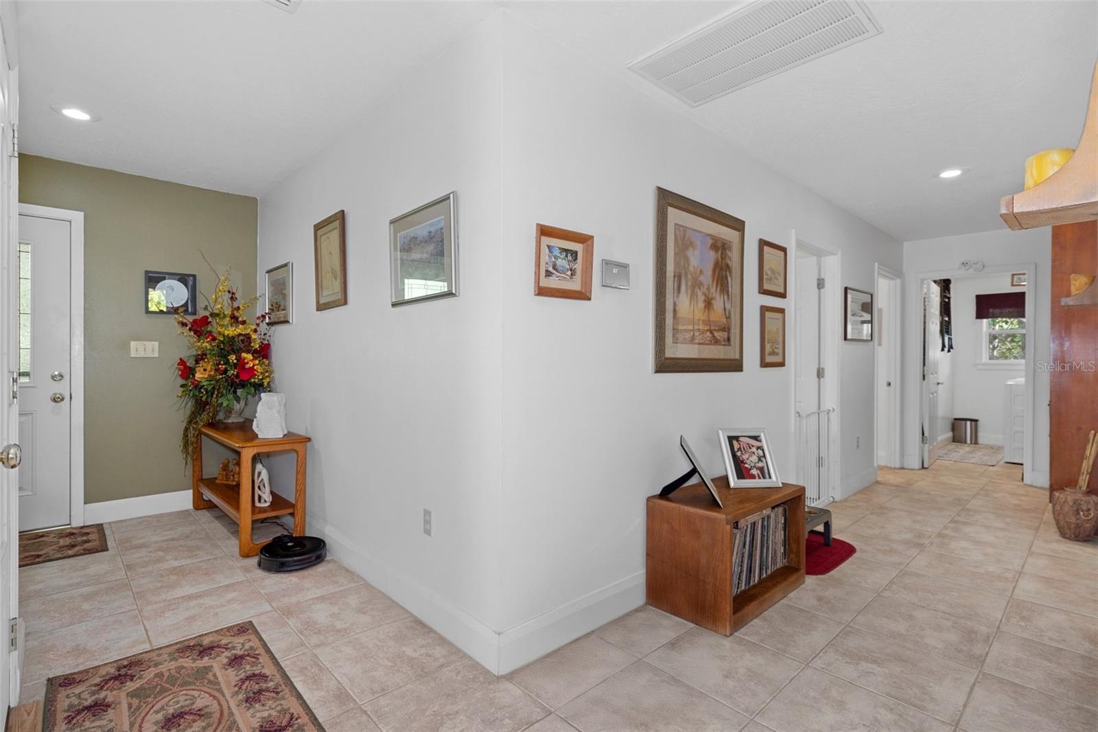 18 WINDING RIVER LN, INGLIS, FL, 34449