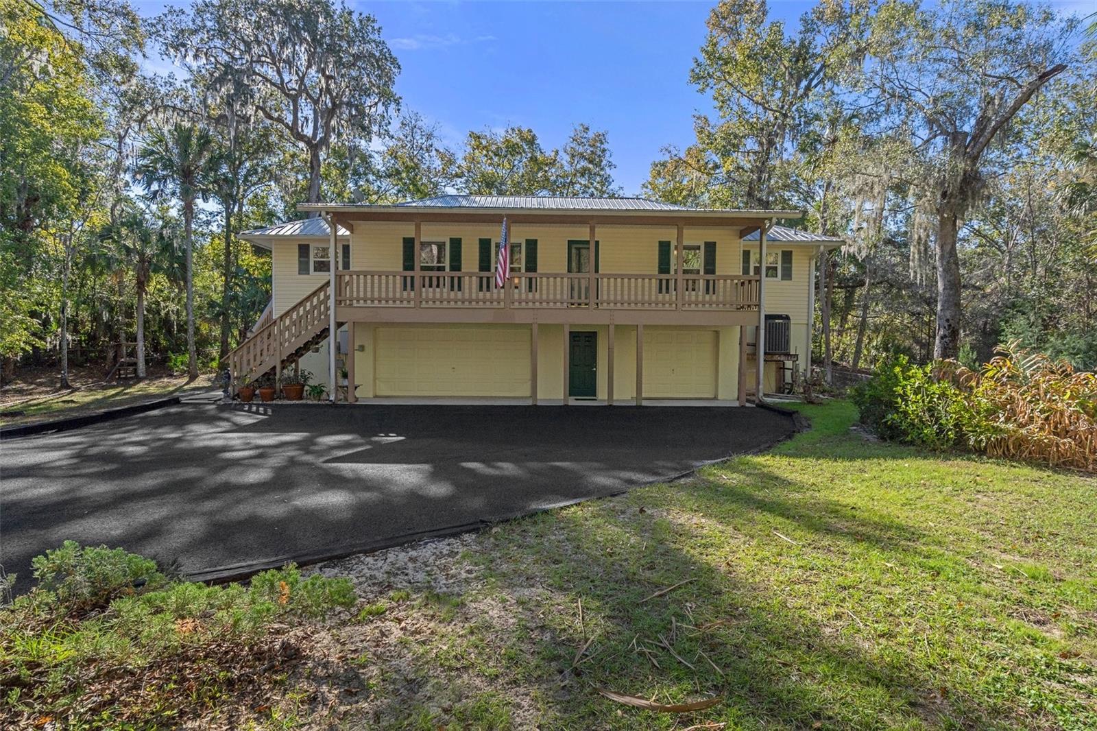 18 WINDING RIVER LN, INGLIS, FL, 34449
