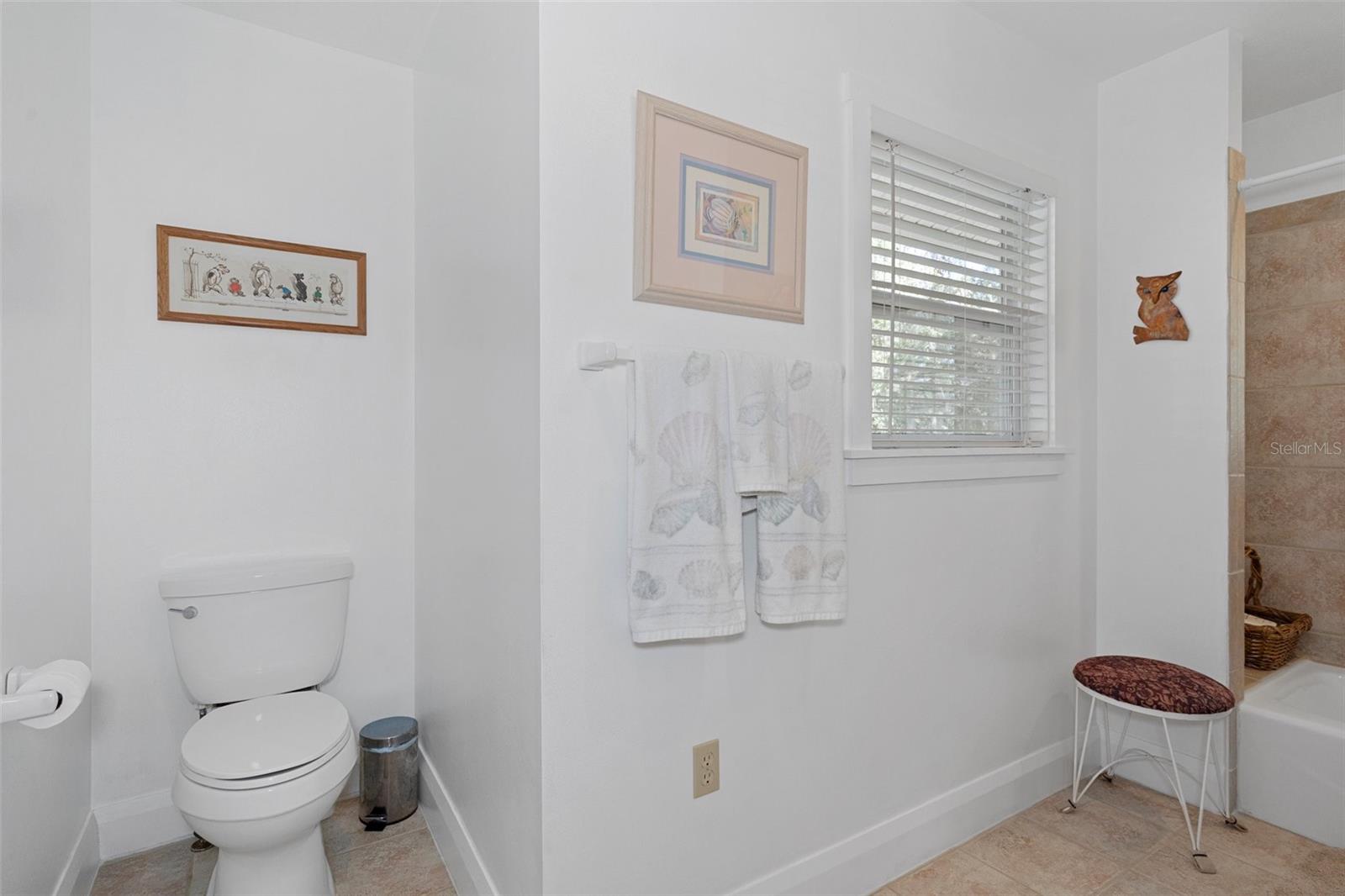 18 WINDING RIVER LN, INGLIS, FL, 34449