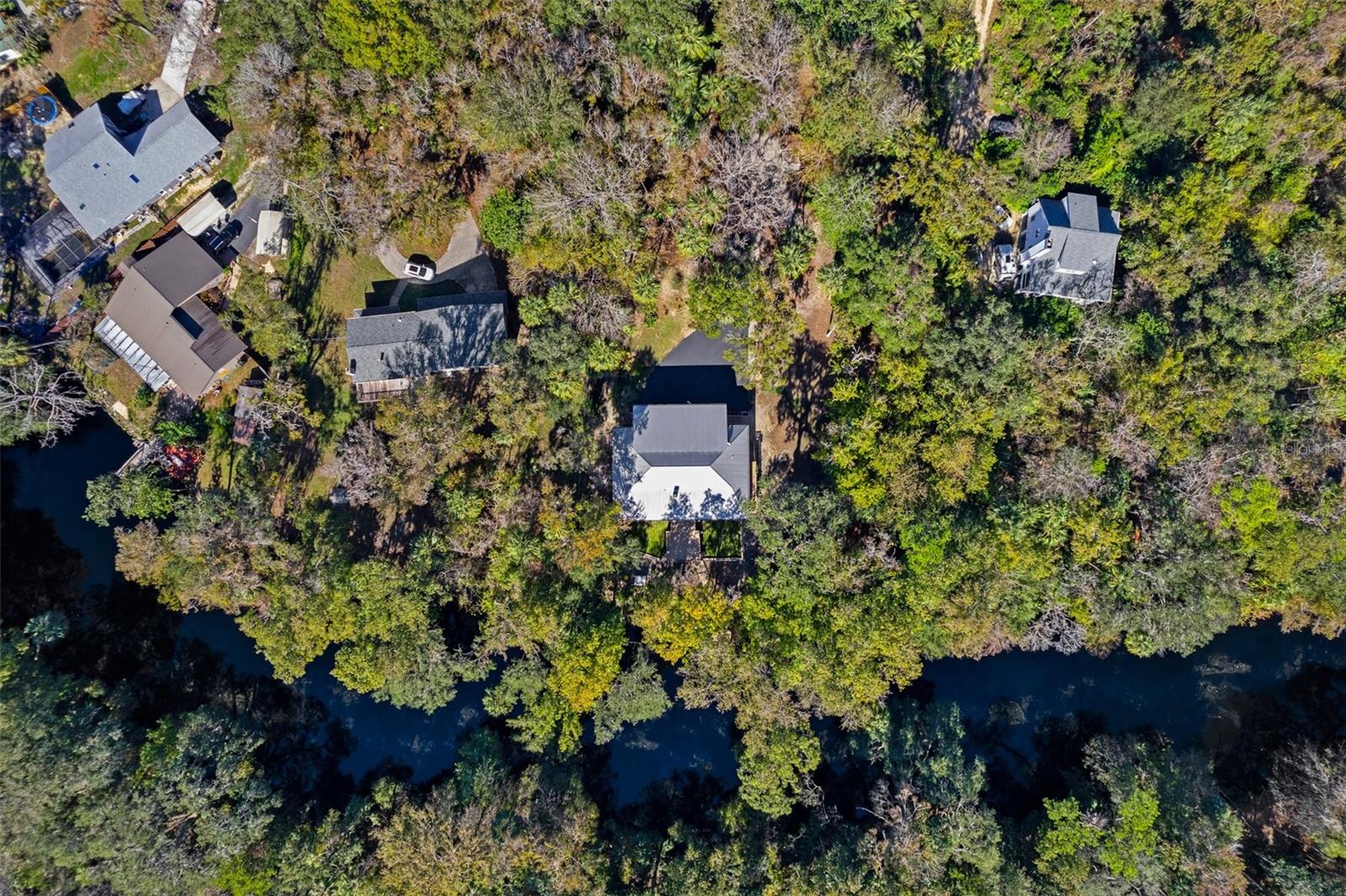 18 WINDING RIVER LN, INGLIS, FL, 34449