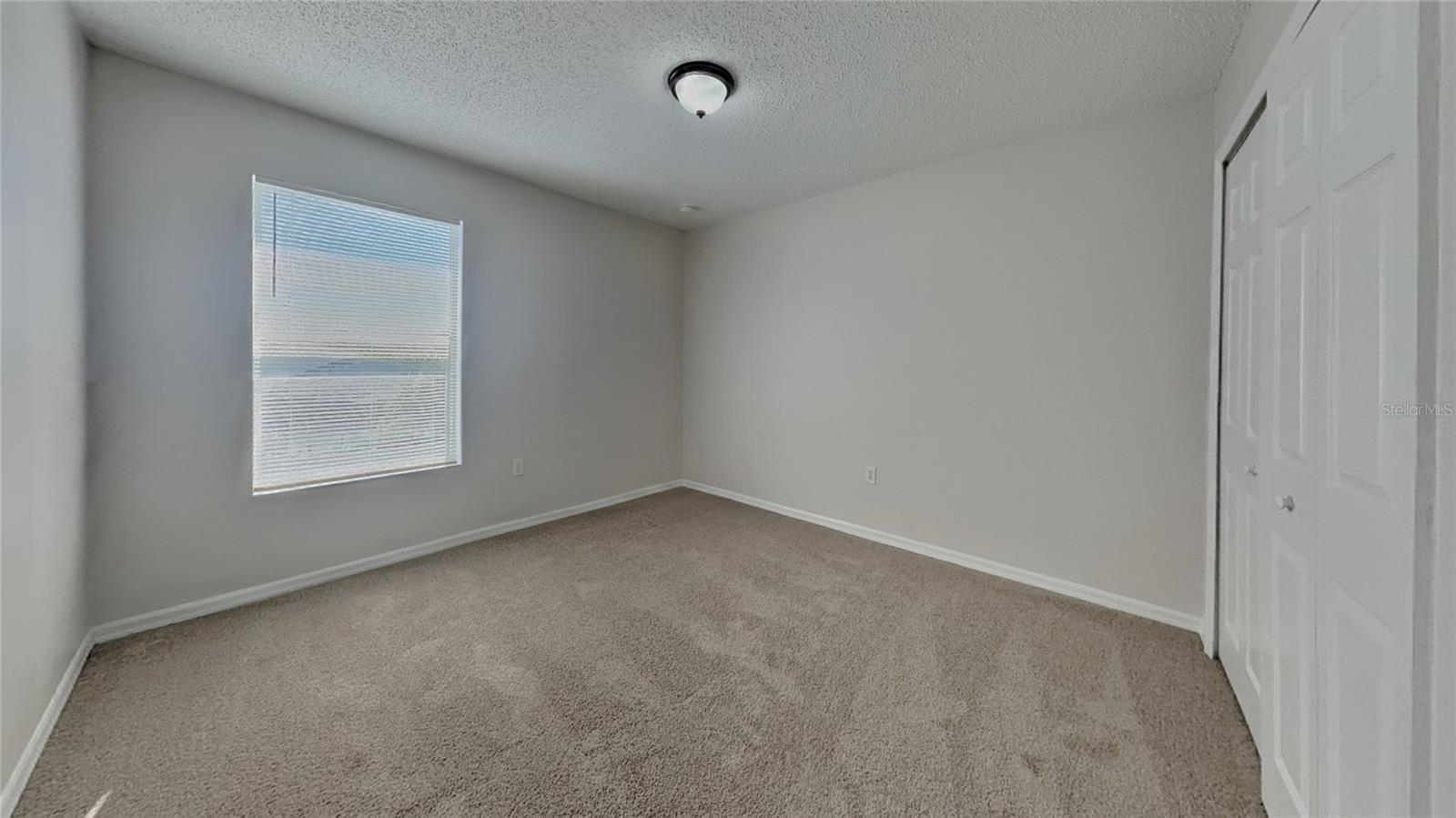 539 LAKEVIEW DR, POINCIANA, FL, 34759