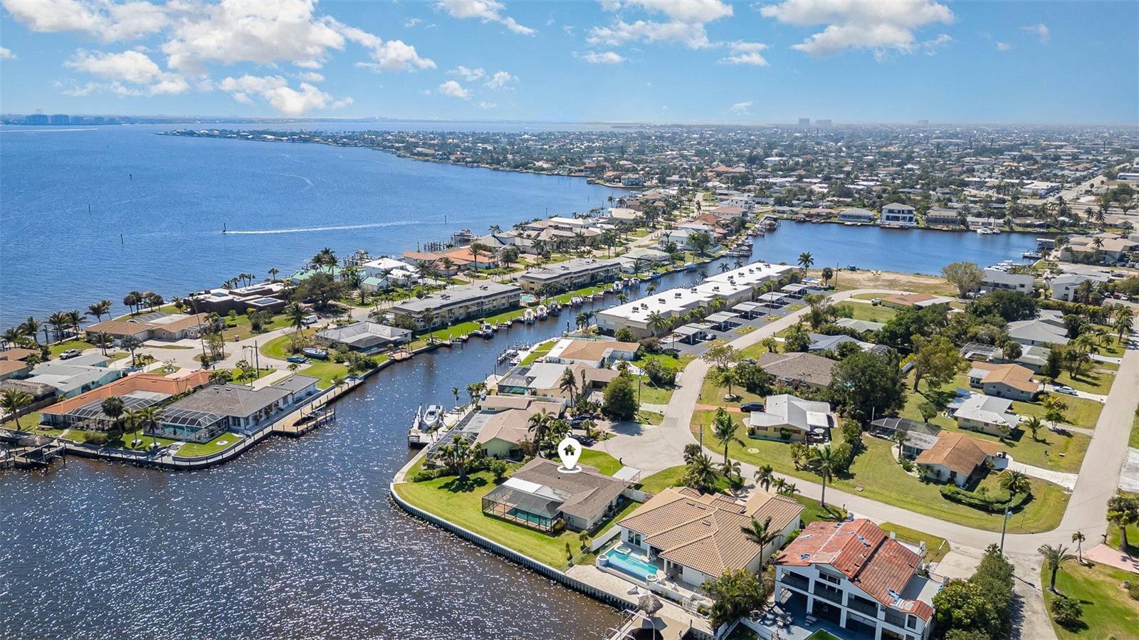 1750 SANDY CIR, CAPE CORAL, FL, 33904