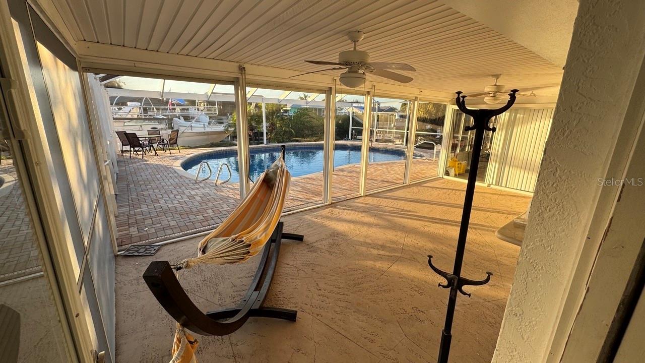 6526 SENEGAL PALM WAY, APOLLO BEACH, FL, 33572