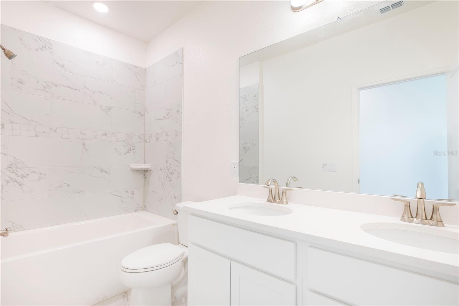 25372 ALICANTE DR, PUNTA GORDA, FL, 33955