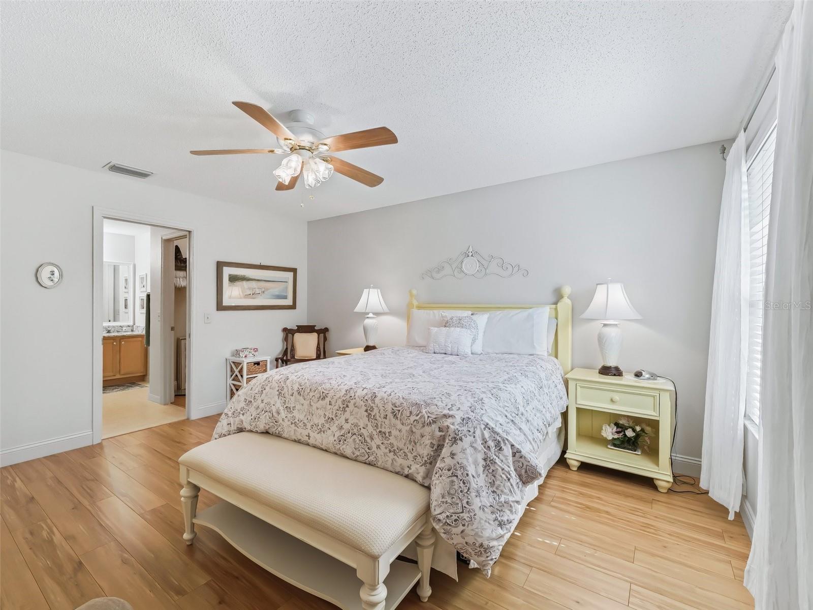 1552 BLOSSOM TER, THE VILLAGES, FL, 32162