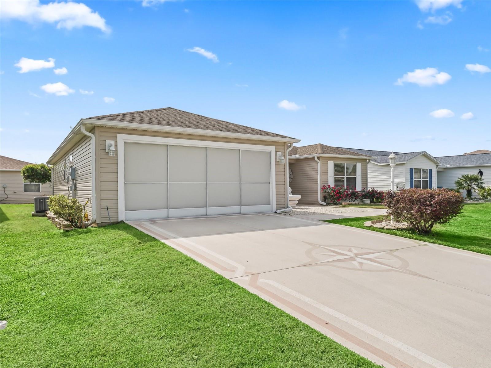 1552 BLOSSOM TER, THE VILLAGES, FL, 32162