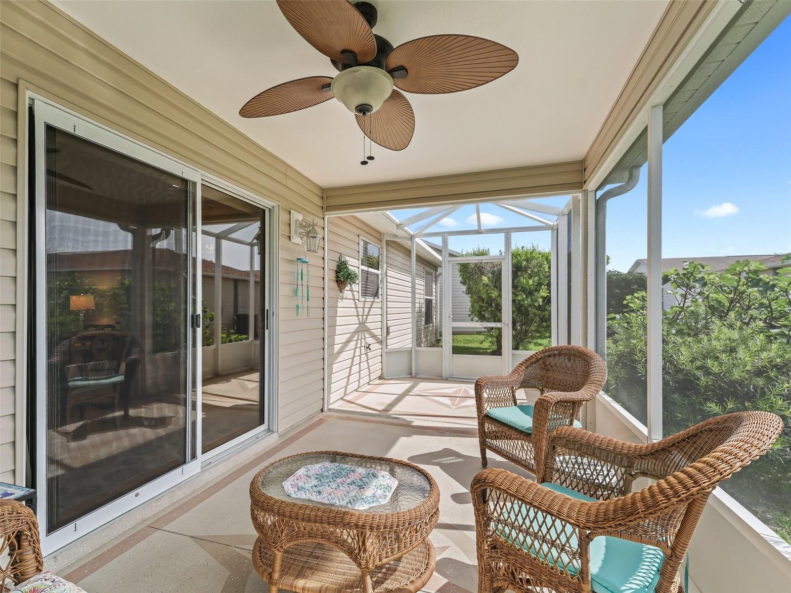 1552 BLOSSOM TER, THE VILLAGES, FL, 32162