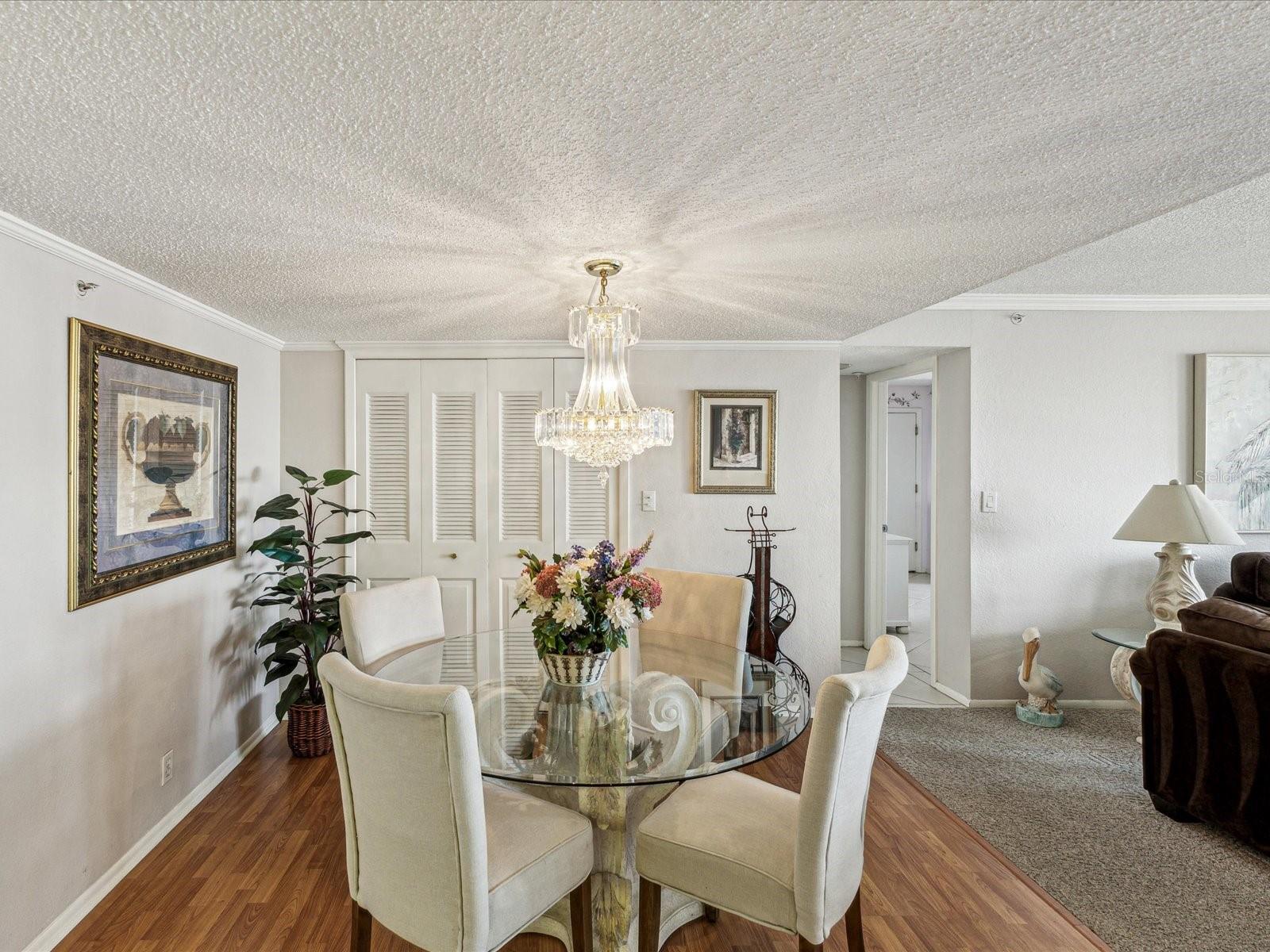 255 DOLPHIN PT #1010, CLEARWATER BEACH, FL, 33767