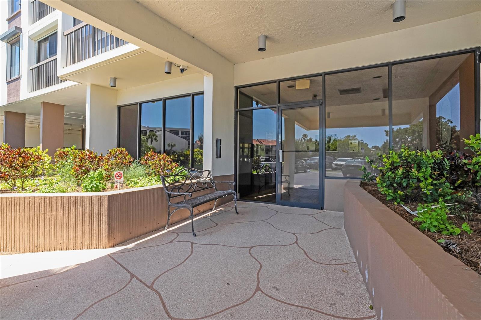 255 DOLPHIN PT #1010, CLEARWATER BEACH, FL, 33767