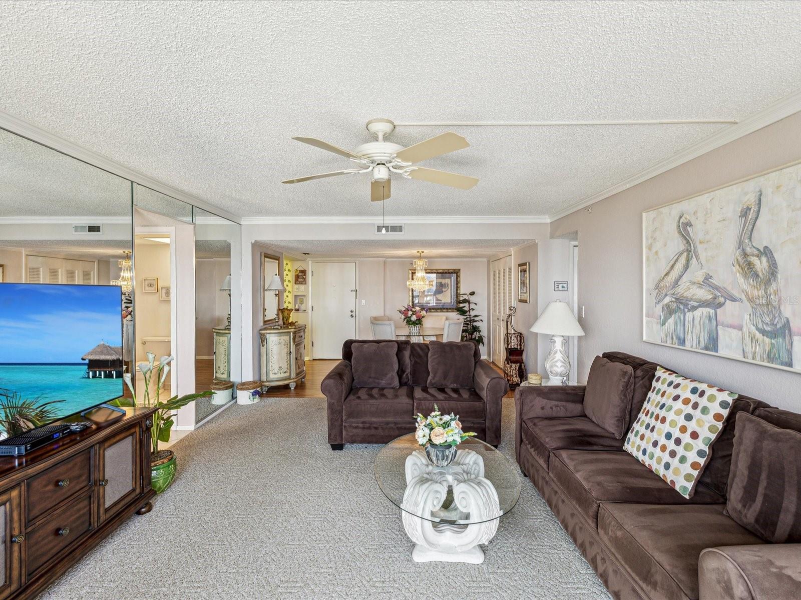 255 DOLPHIN PT #1010, CLEARWATER BEACH, FL, 33767