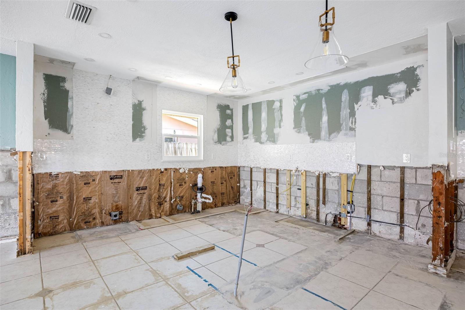 540 115TH AVE, TREASURE ISLAND, FL, 33706