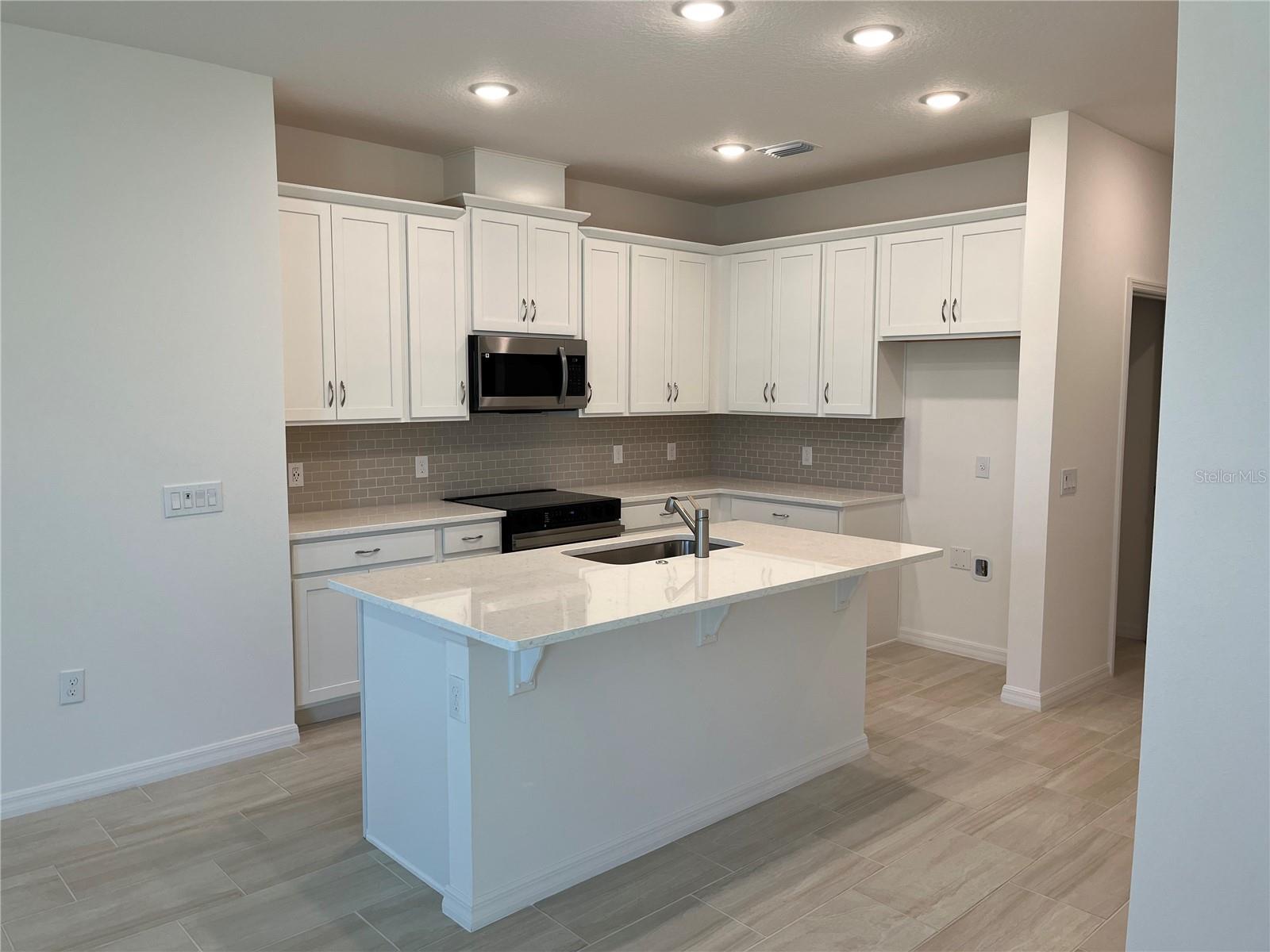 618 DUKE DR, HAINES CITY, FL, 33844