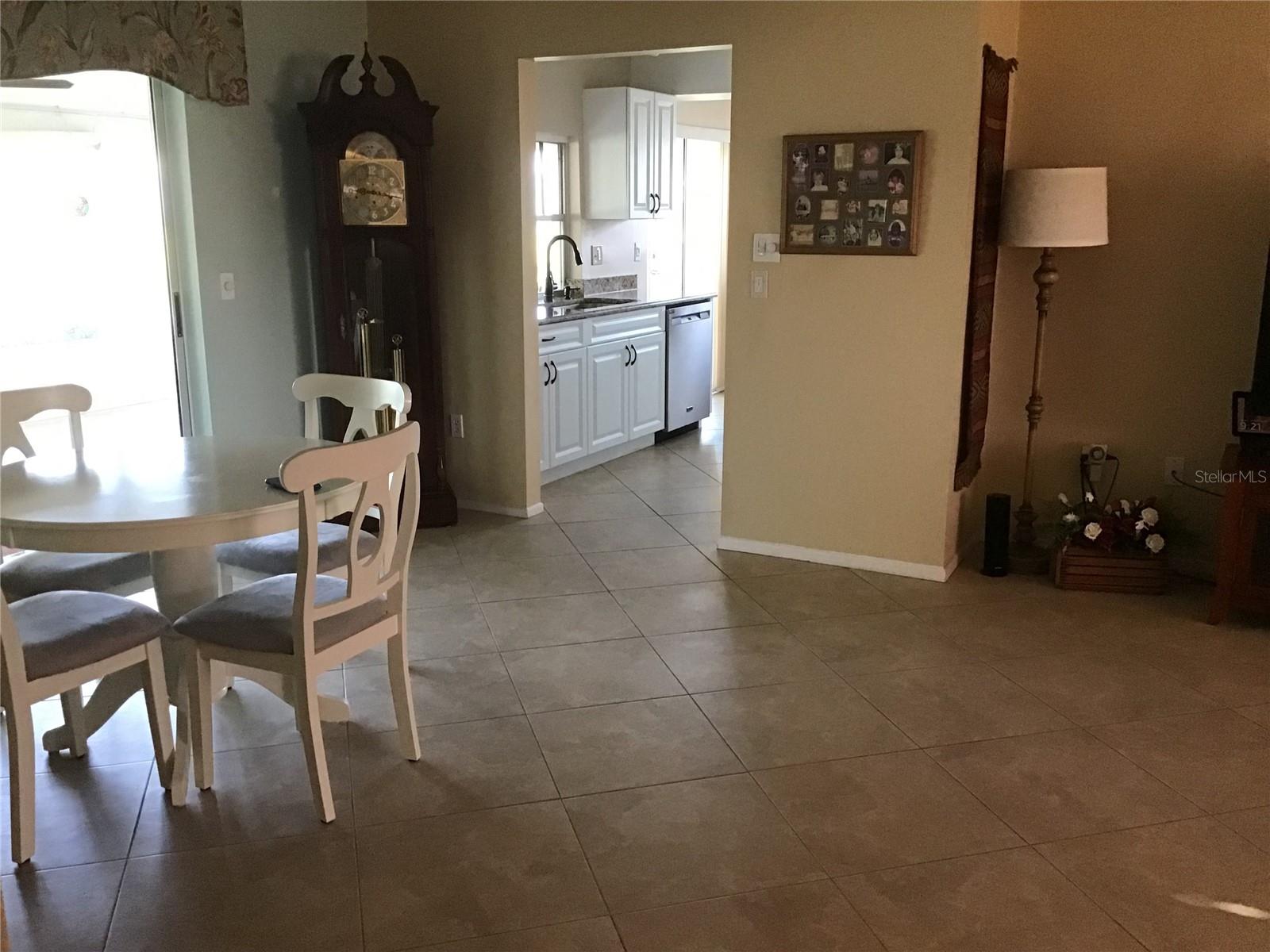 1002 PUSSYWILLOW LN, BRADENTON, FL, 34208
