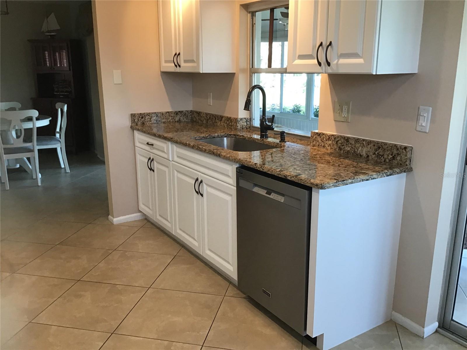 1002 PUSSYWILLOW LN, BRADENTON, FL, 34208