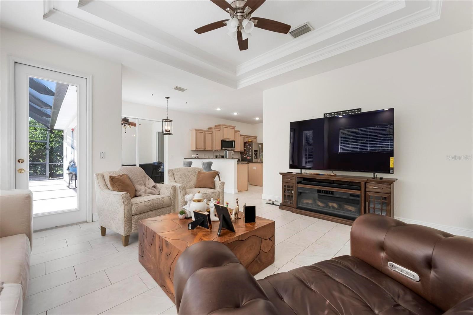 404 GOLDEN HARBOUR TRL, BRADENTON, FL, 34212