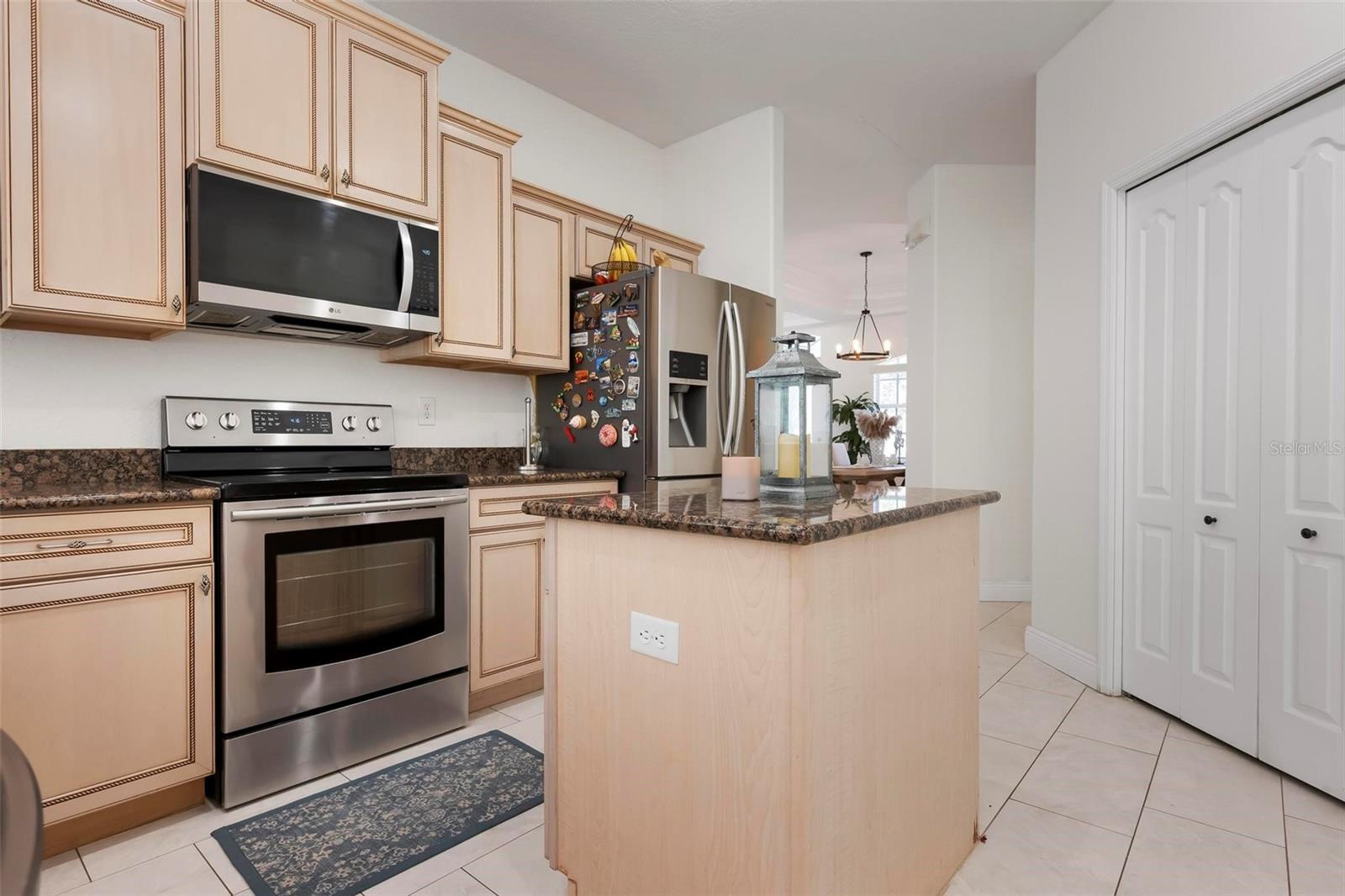 404 GOLDEN HARBOUR TRL, BRADENTON, FL, 34212