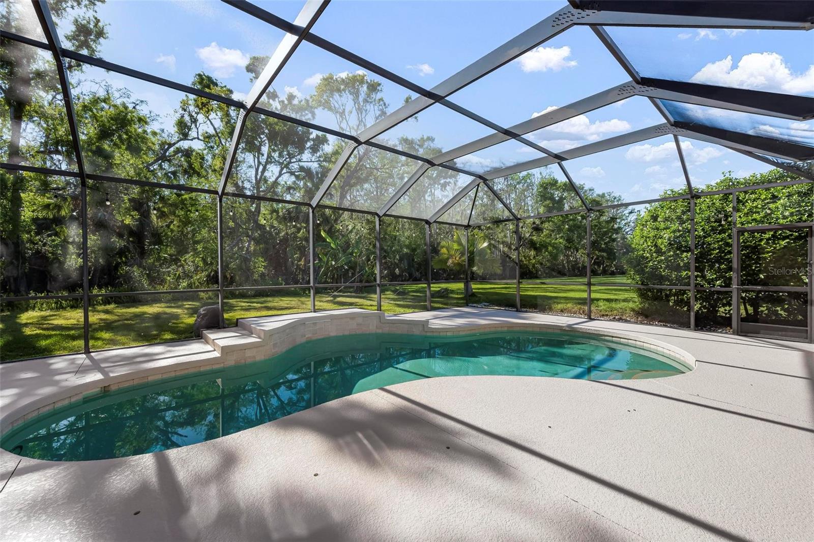 404 GOLDEN HARBOUR TRL, BRADENTON, FL, 34212