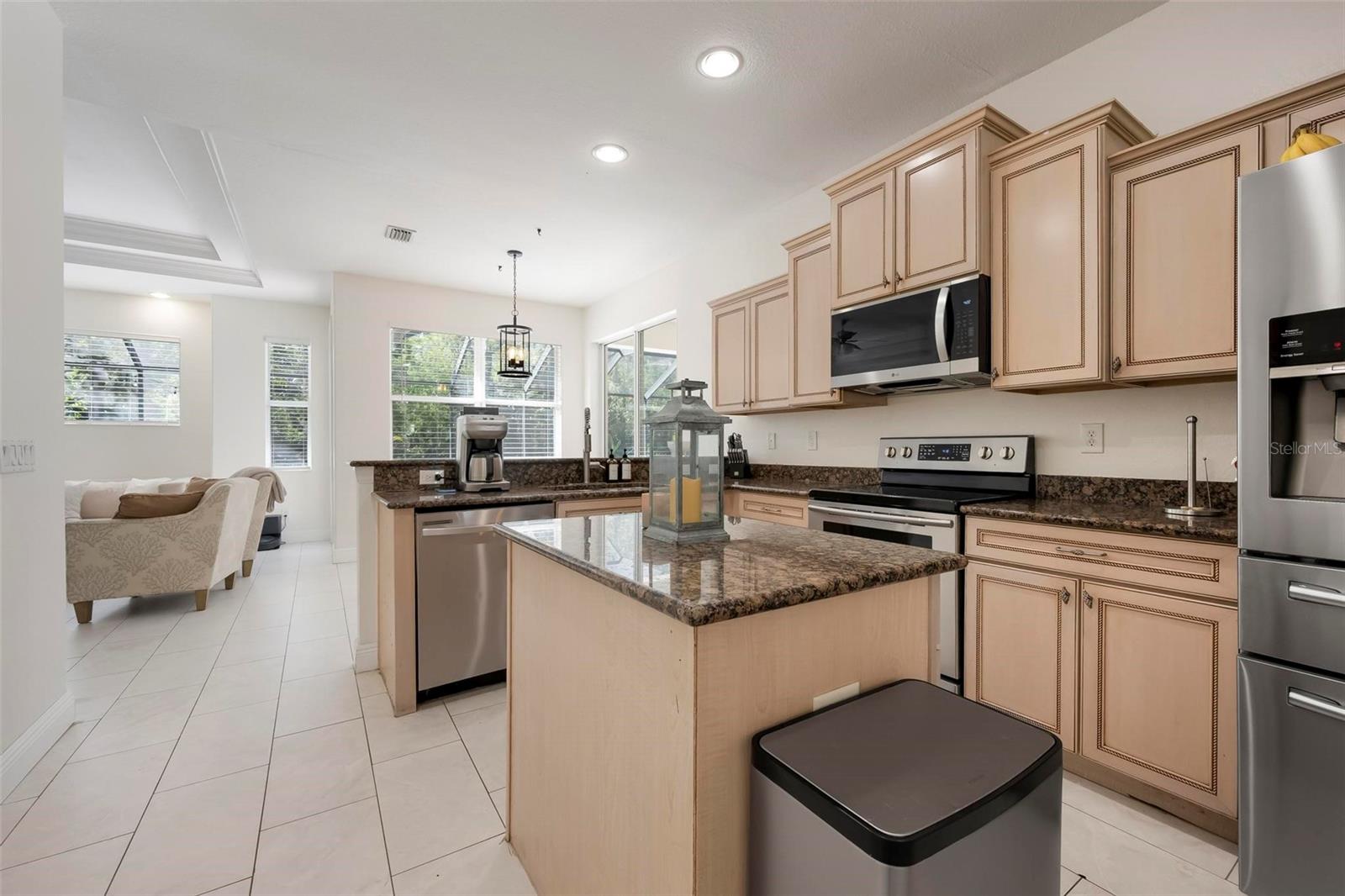 404 GOLDEN HARBOUR TRL, BRADENTON, FL, 34212