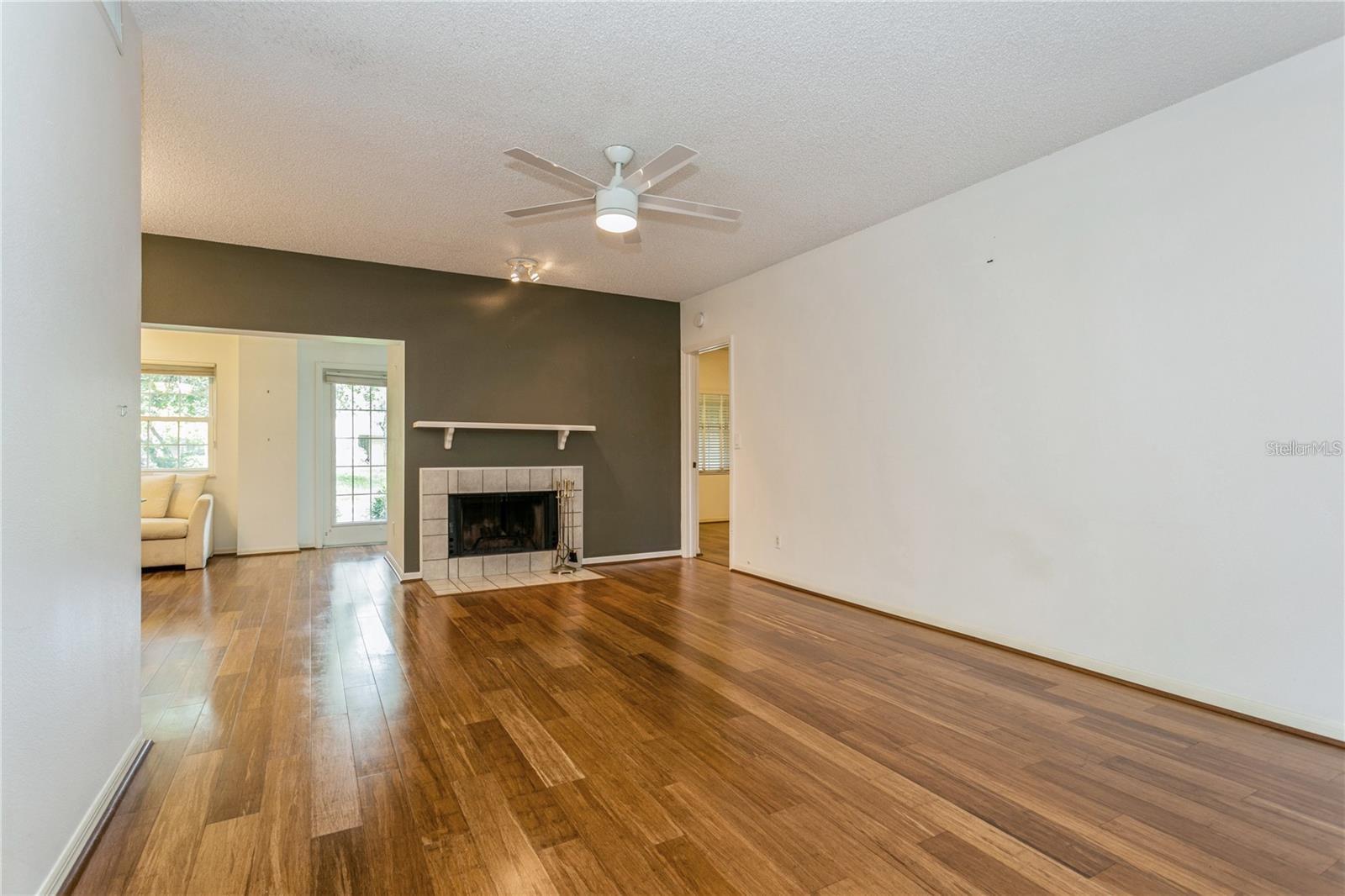 10823 INDIAN HILLS CT #32, SEMINOLE, FL, 33777