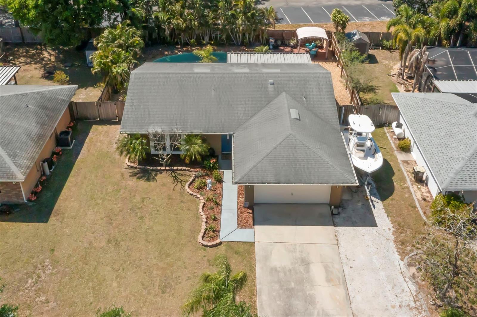 934 W HERON CIR, WINTER HAVEN, FL, 33884