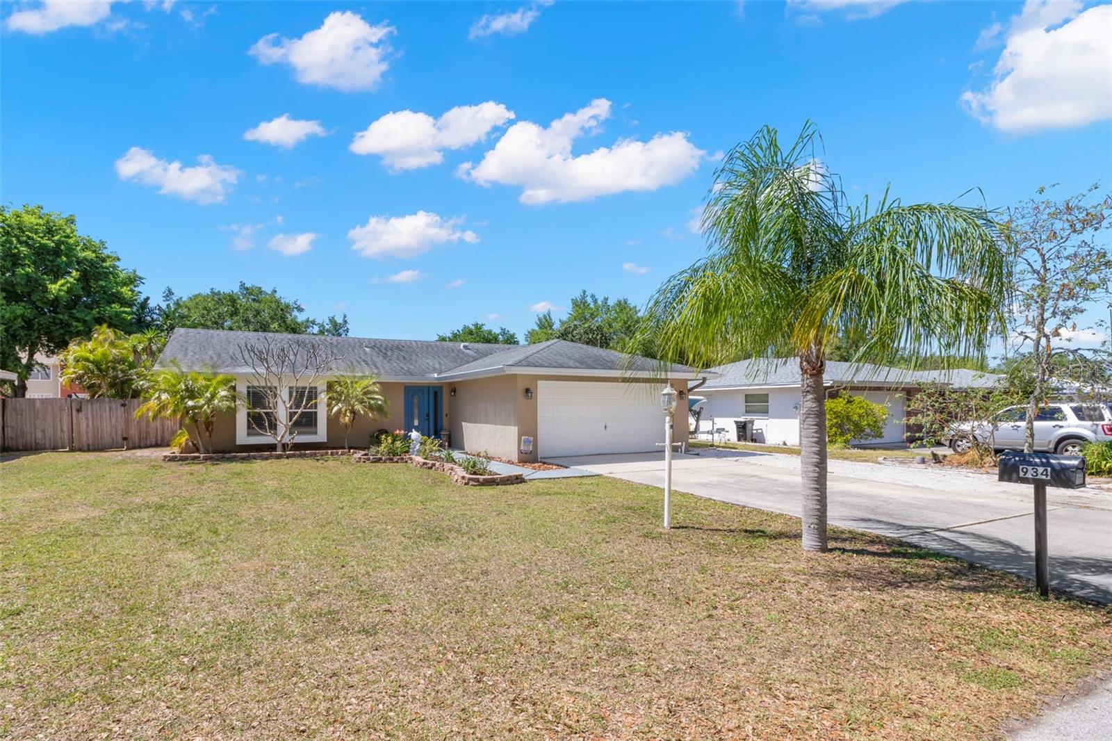 934 W HERON CIR, WINTER HAVEN, FL, 33884