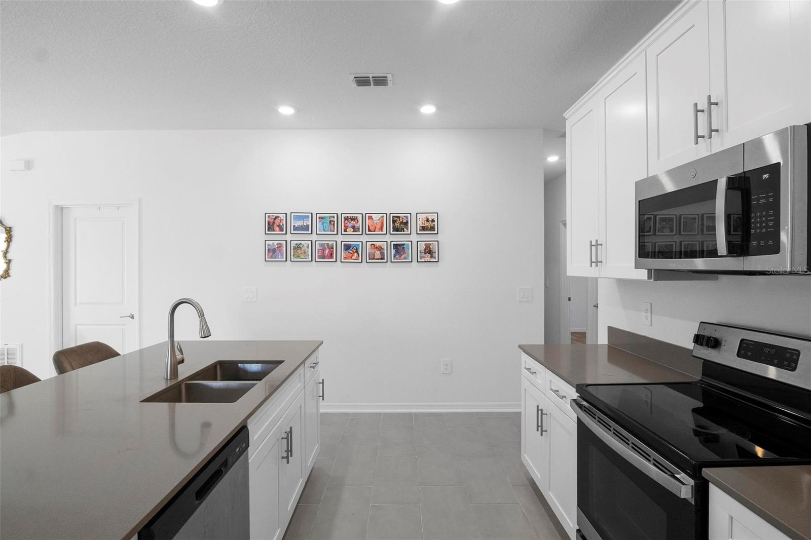 660 SILVER PALM DR, HAINES CITY, FL, 33844