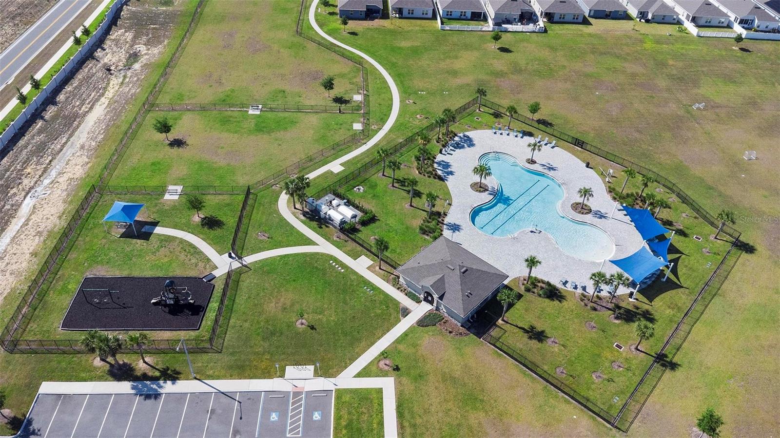 660 SILVER PALM DR, HAINES CITY, FL, 33844