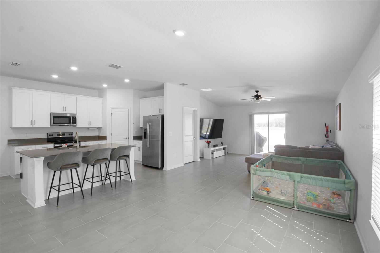 660 SILVER PALM DR, HAINES CITY, FL, 33844