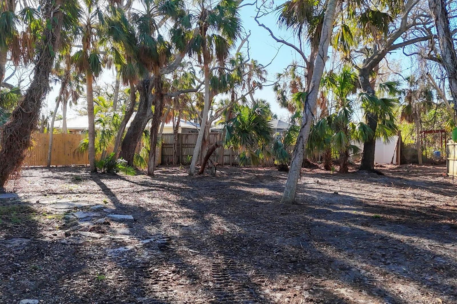 670 VENICE LN, SARASOTA, FL, 34242