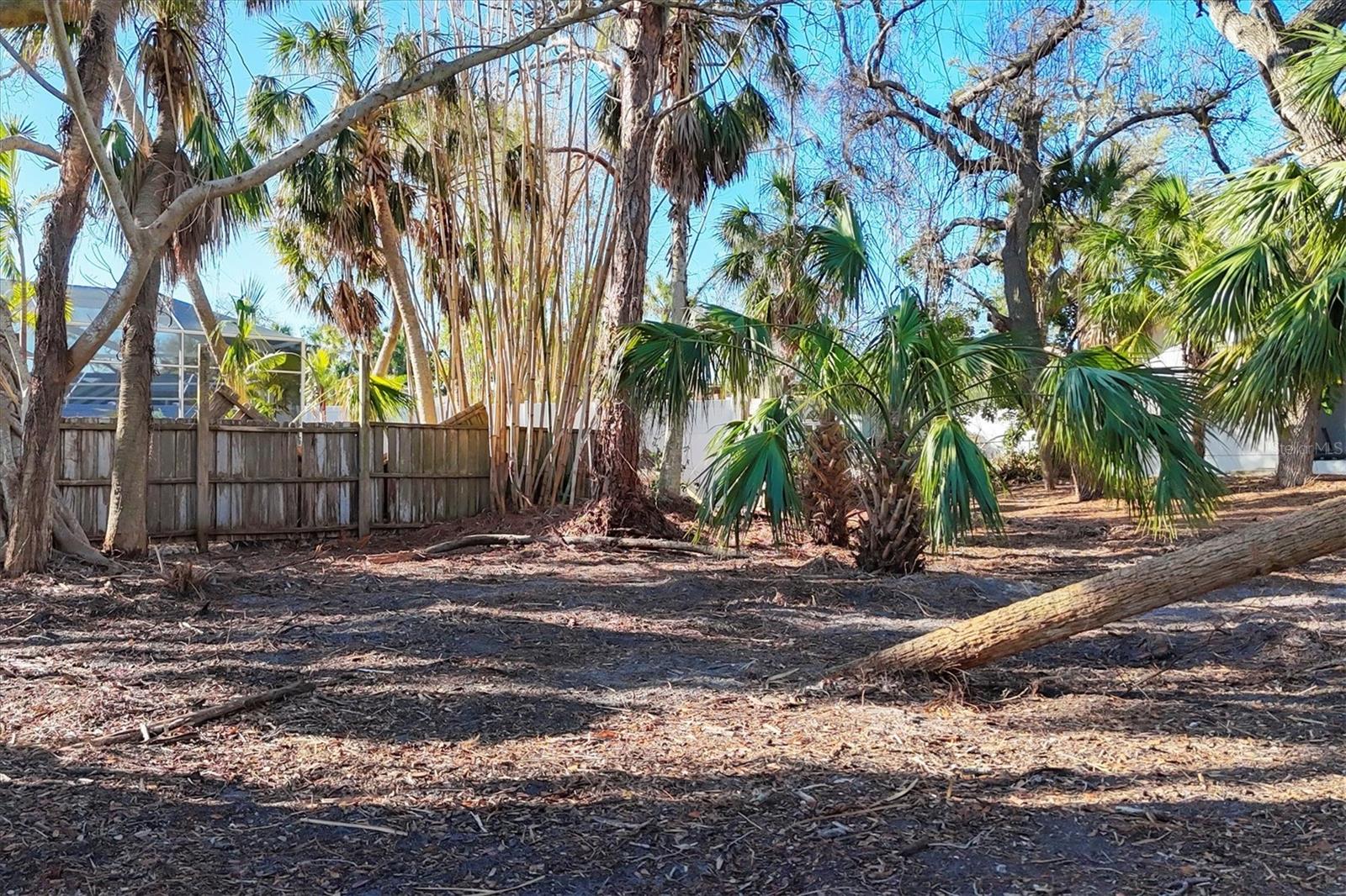 670 VENICE LN, SARASOTA, FL, 34242