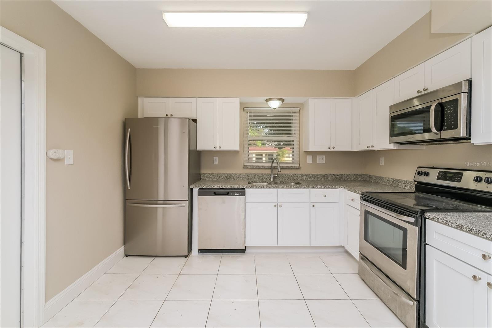 11482 76TH AVE, SEMINOLE, FL, 33772
