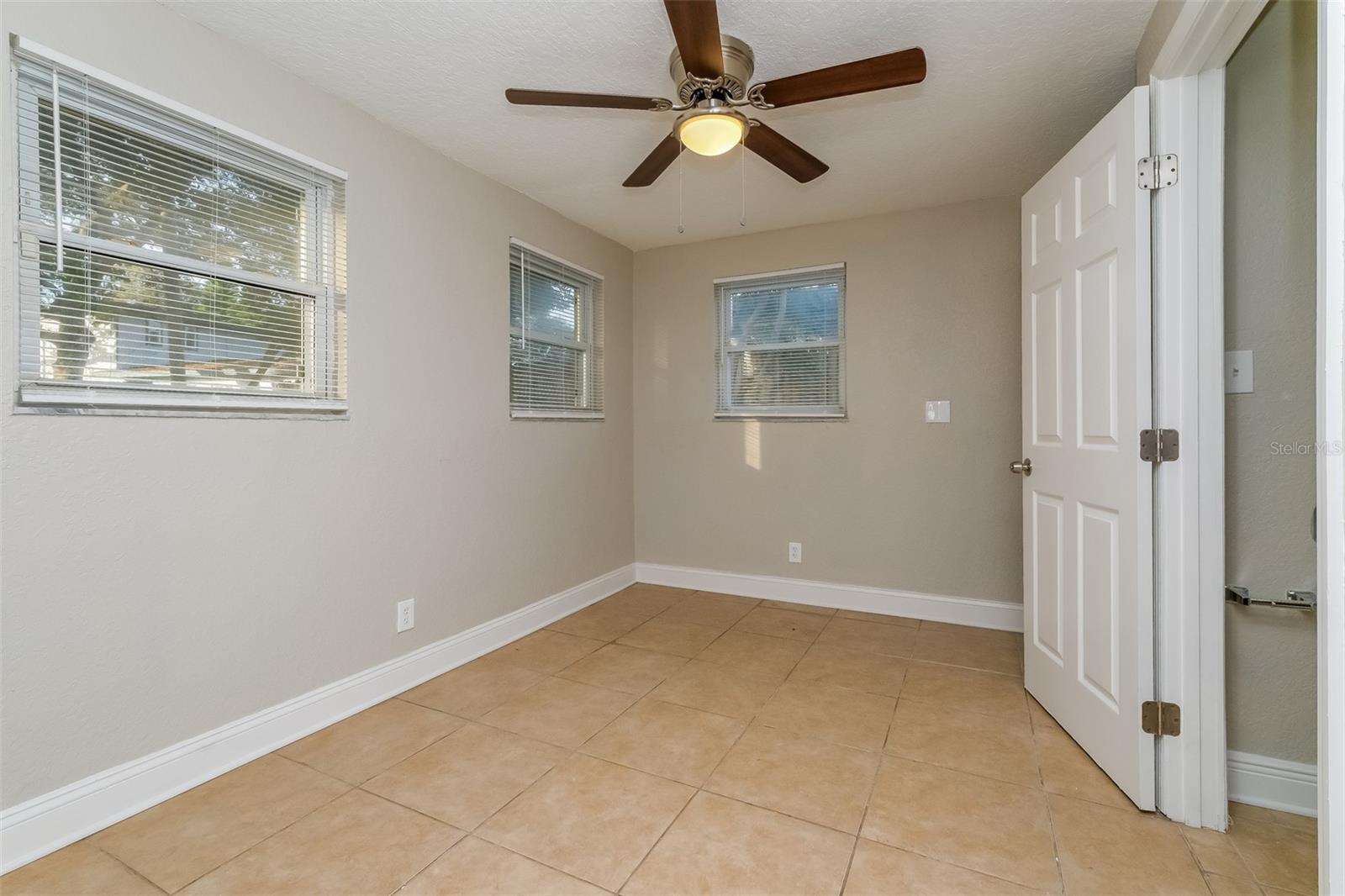 11482 76TH AVE, SEMINOLE, FL, 33772