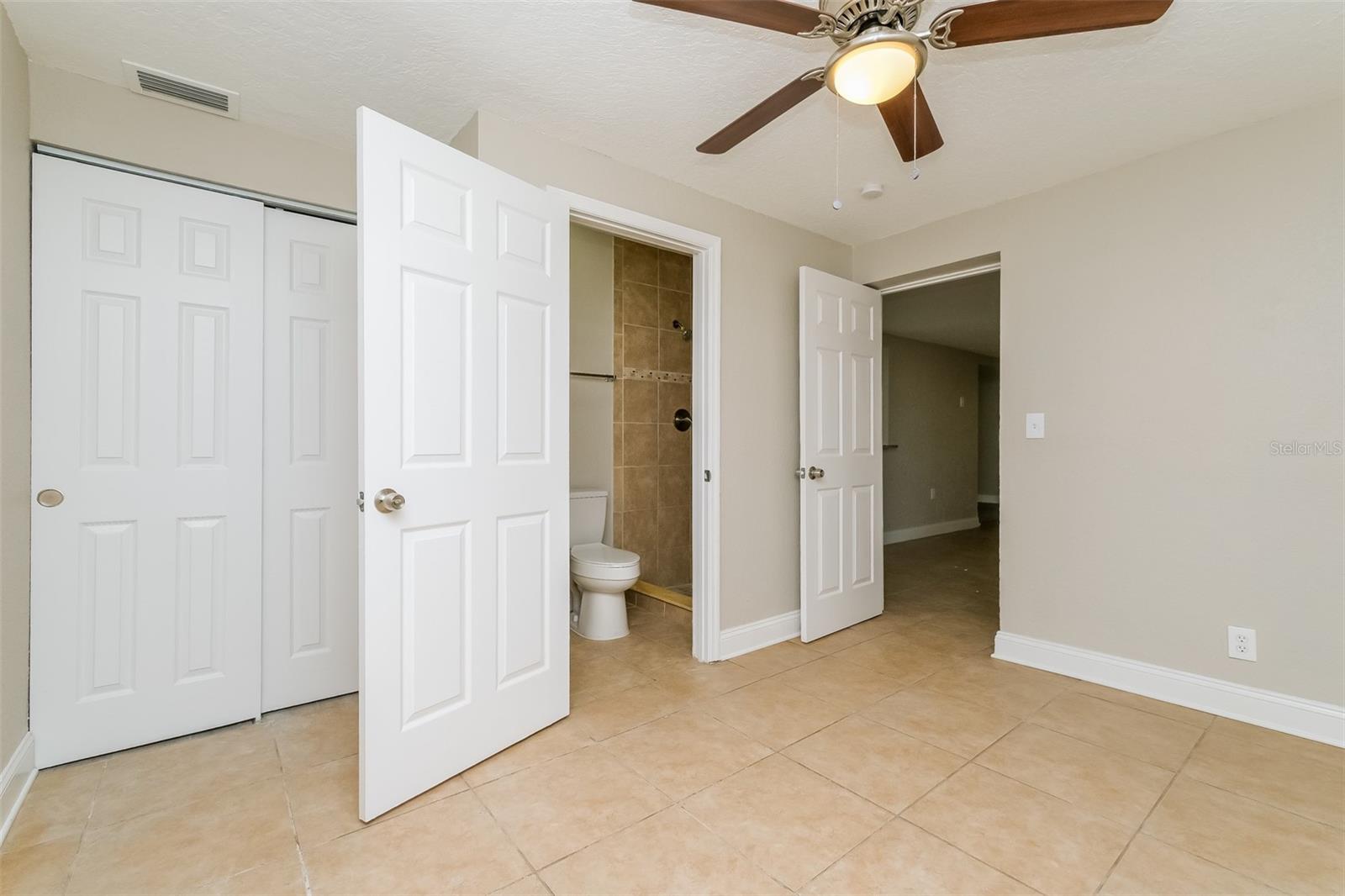 11482 76TH AVE, SEMINOLE, FL, 33772