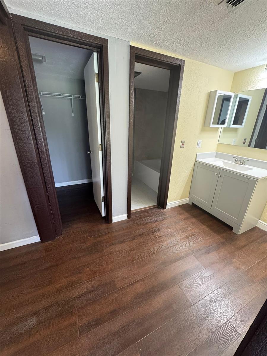 12 ROBYN LN, HAINES CITY, FL, 33844