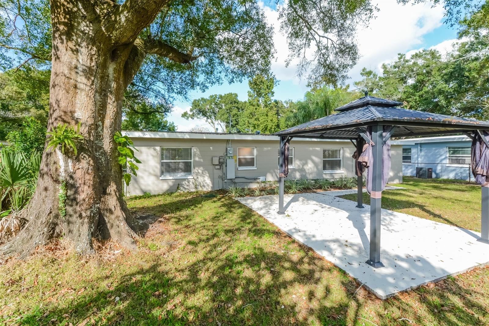 2009 E PATTERSON ST, TAMPA, FL, 33610