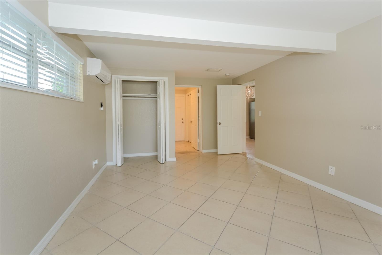 2009 E PATTERSON ST, TAMPA, FL, 33610