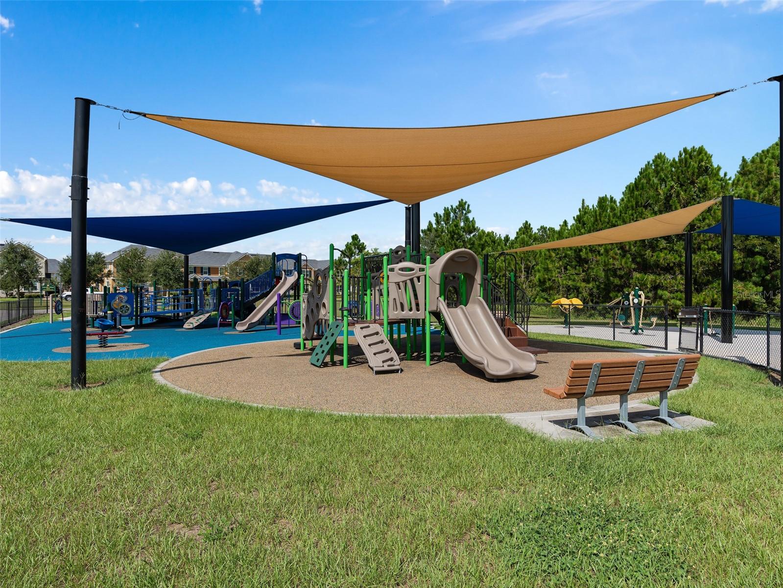 10765 VILLAGE LAKE RD, WINDERMERE, FL, 34786