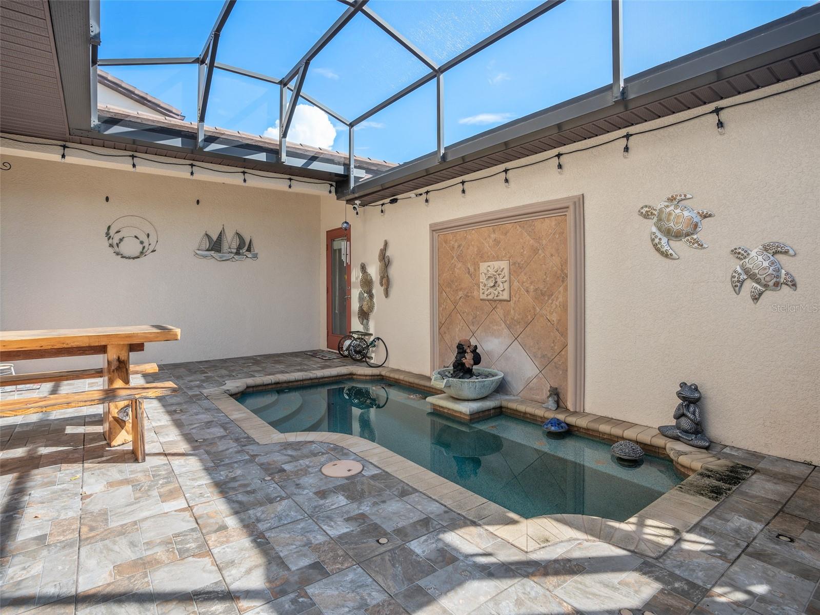 10765 VILLAGE LAKE RD, WINDERMERE, FL, 34786