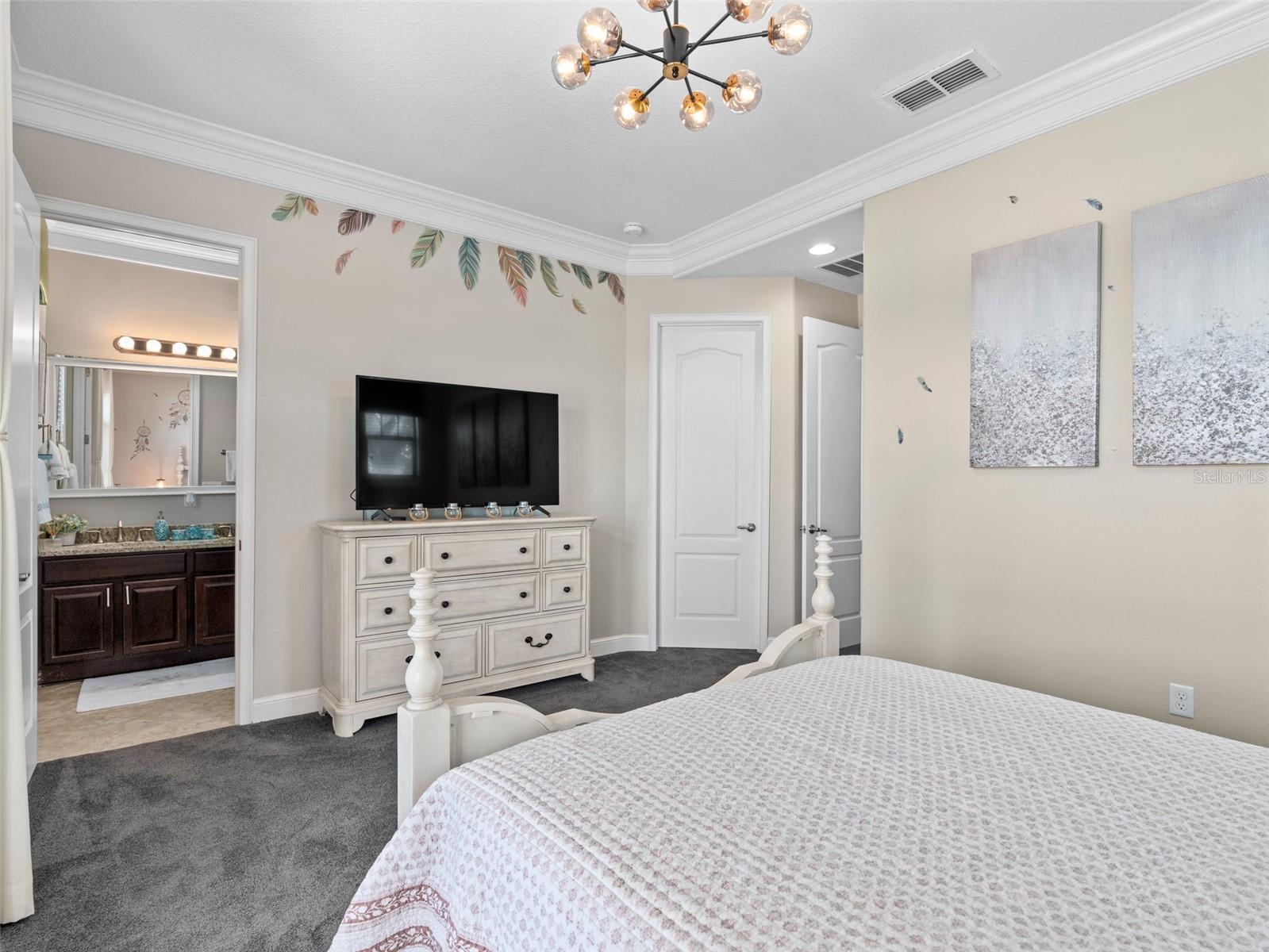 10765 VILLAGE LAKE RD, WINDERMERE, FL, 34786