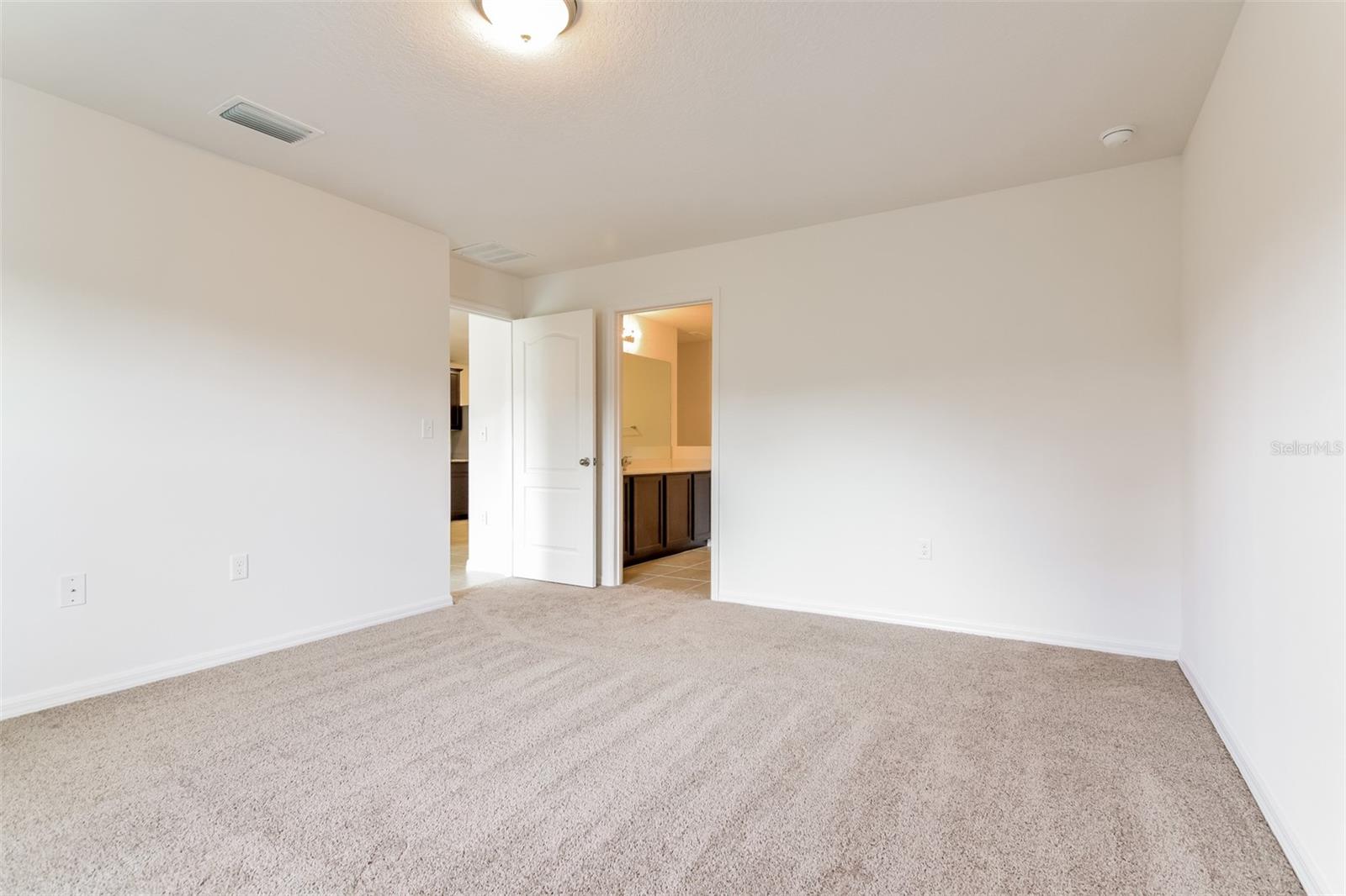 8530 SILVERBELL LOOP, BROOKSVILLE, FL, 34613