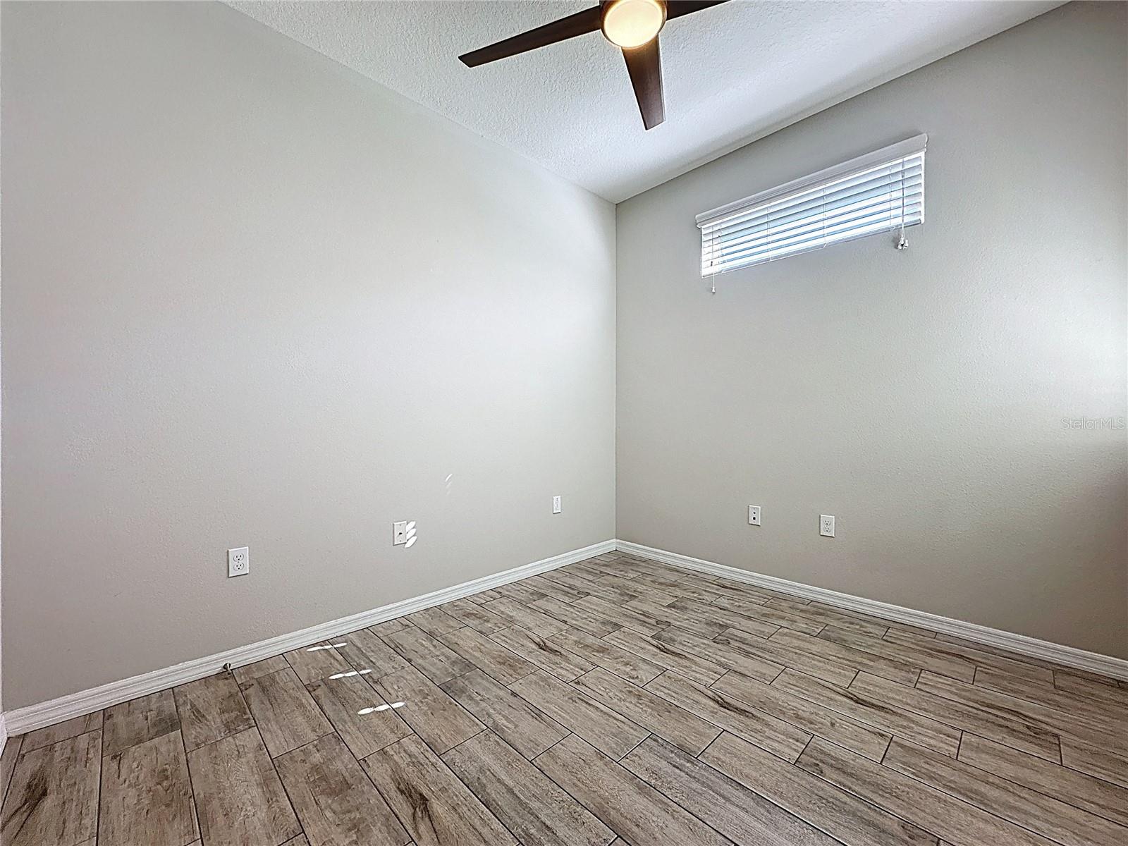 329 ALCOVE DR, GROVELAND, FL, 34736