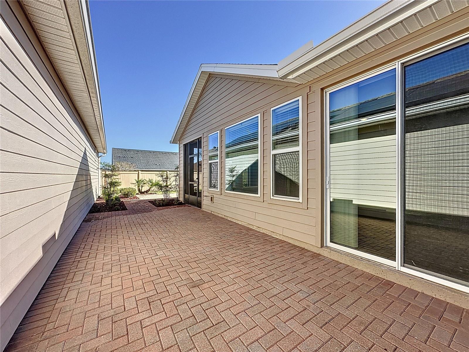 329 ALCOVE DR, GROVELAND, FL, 34736