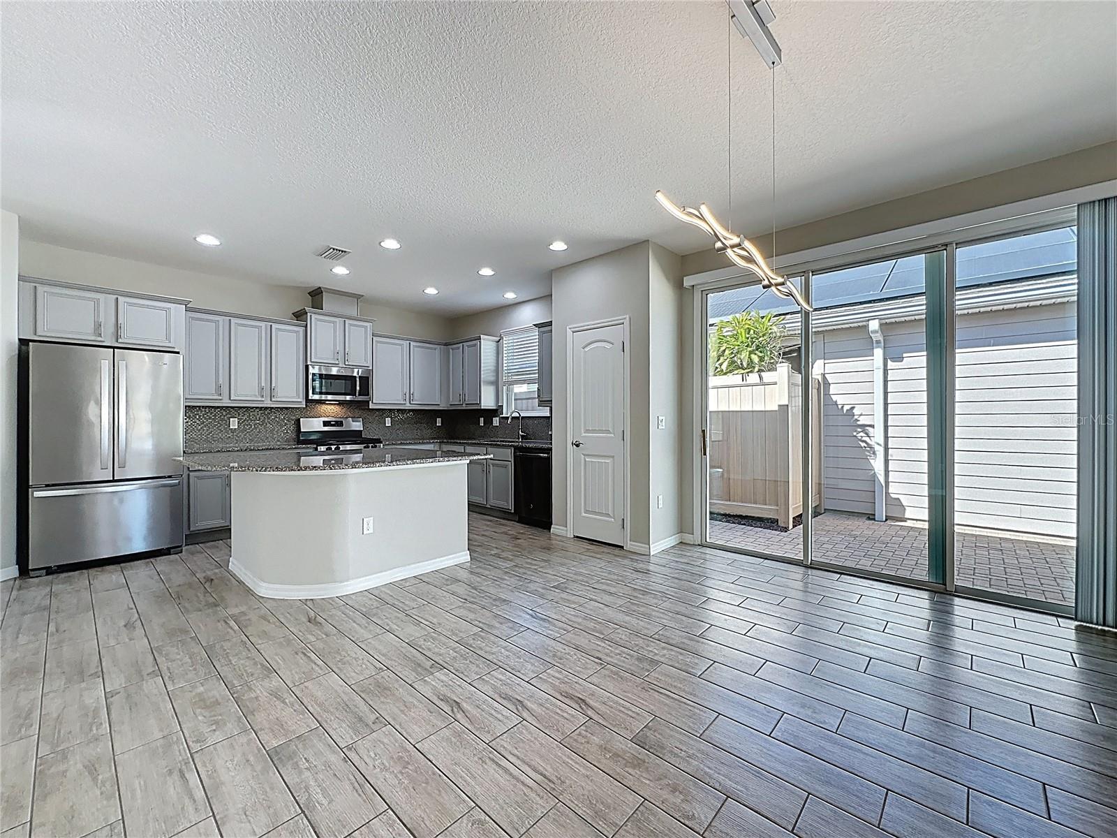 329 ALCOVE DR, GROVELAND, FL, 34736