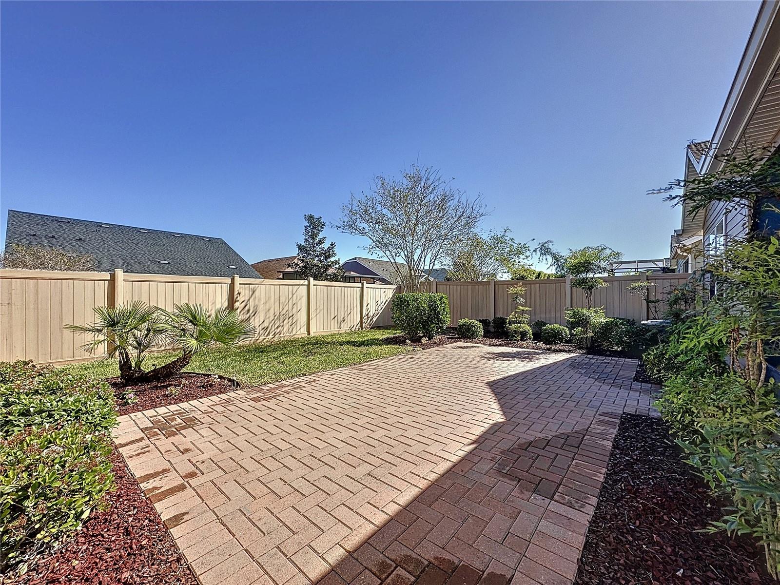 329 ALCOVE DR, GROVELAND, FL, 34736