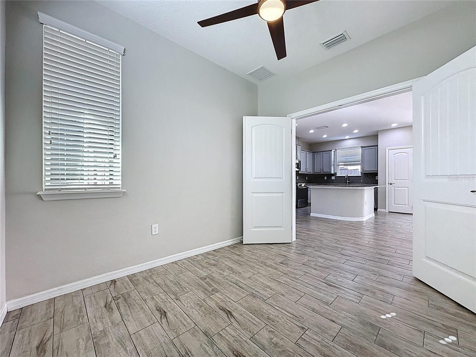329 ALCOVE DR, GROVELAND, FL, 34736