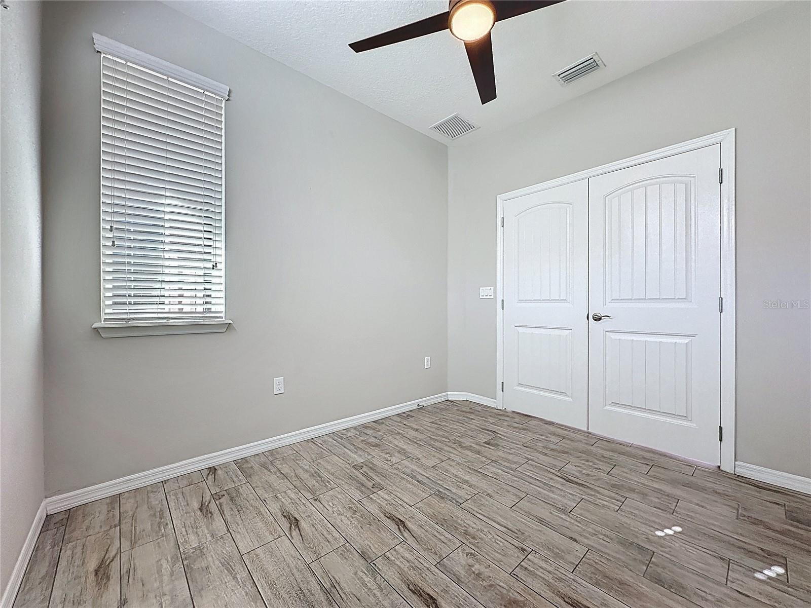 329 ALCOVE DR, GROVELAND, FL, 34736
