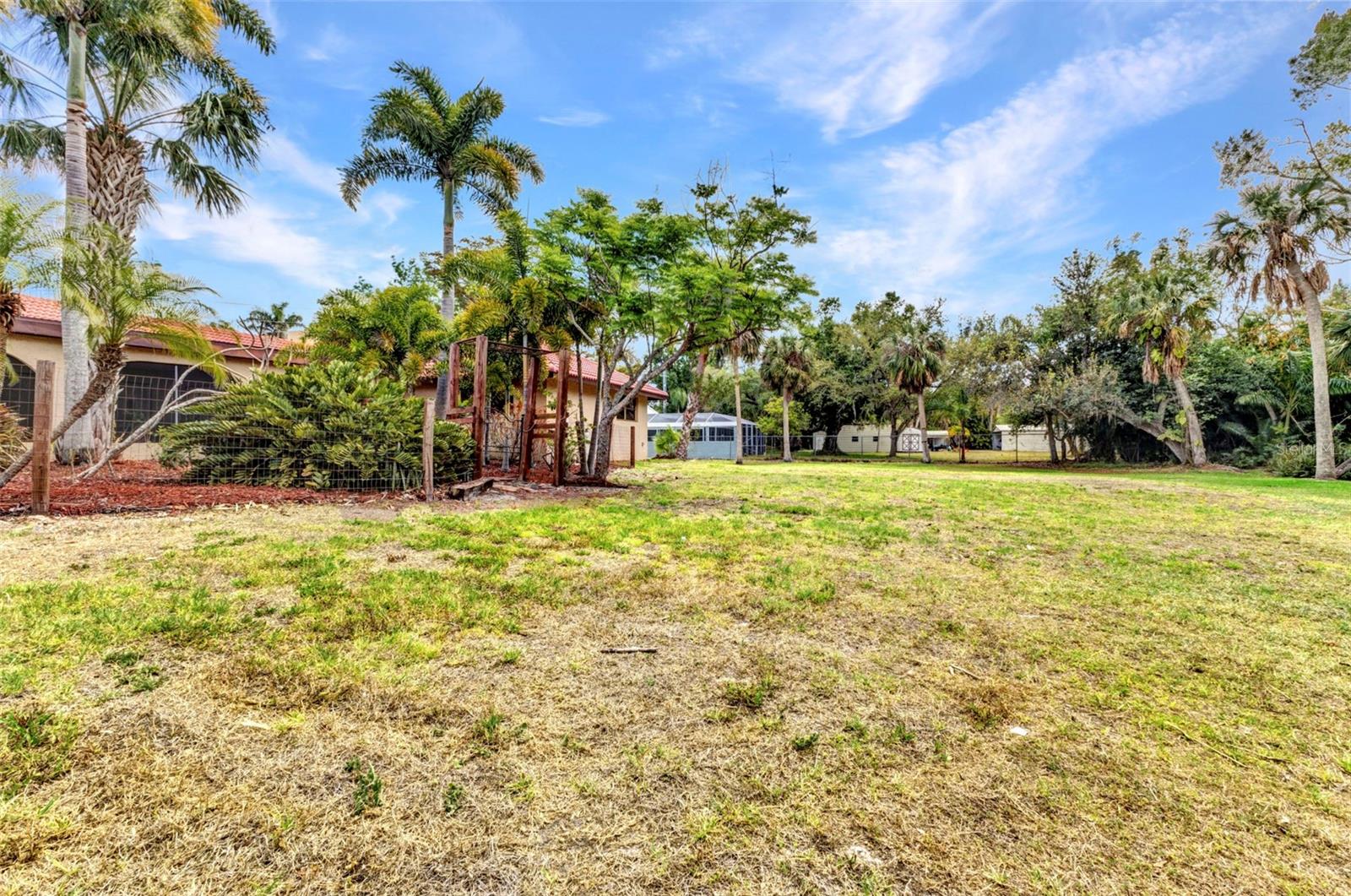 27475 CLEVELAND AVE, PUNTA GORDA, FL, 33982