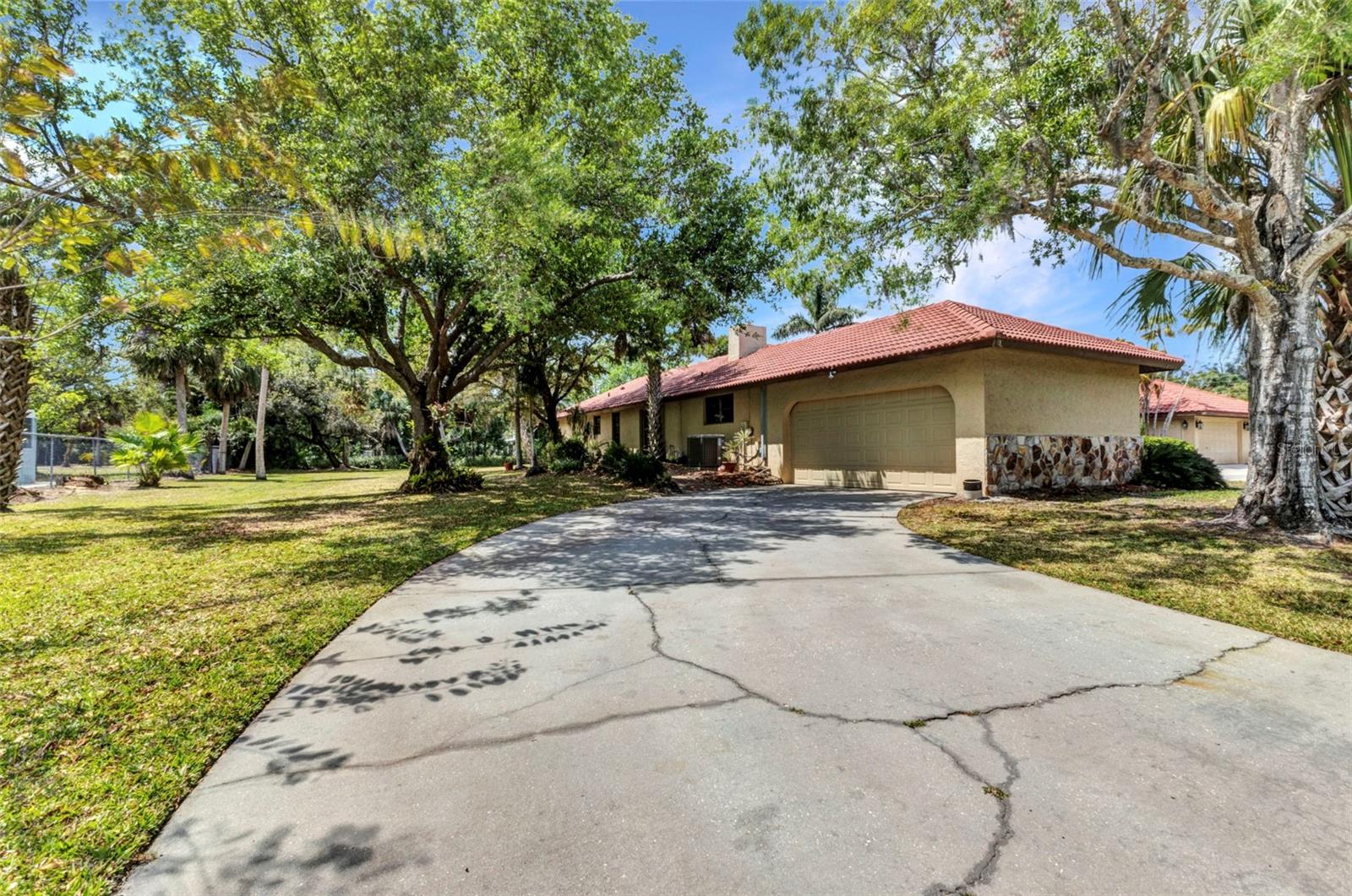 27475 CLEVELAND AVE, PUNTA GORDA, FL, 33982